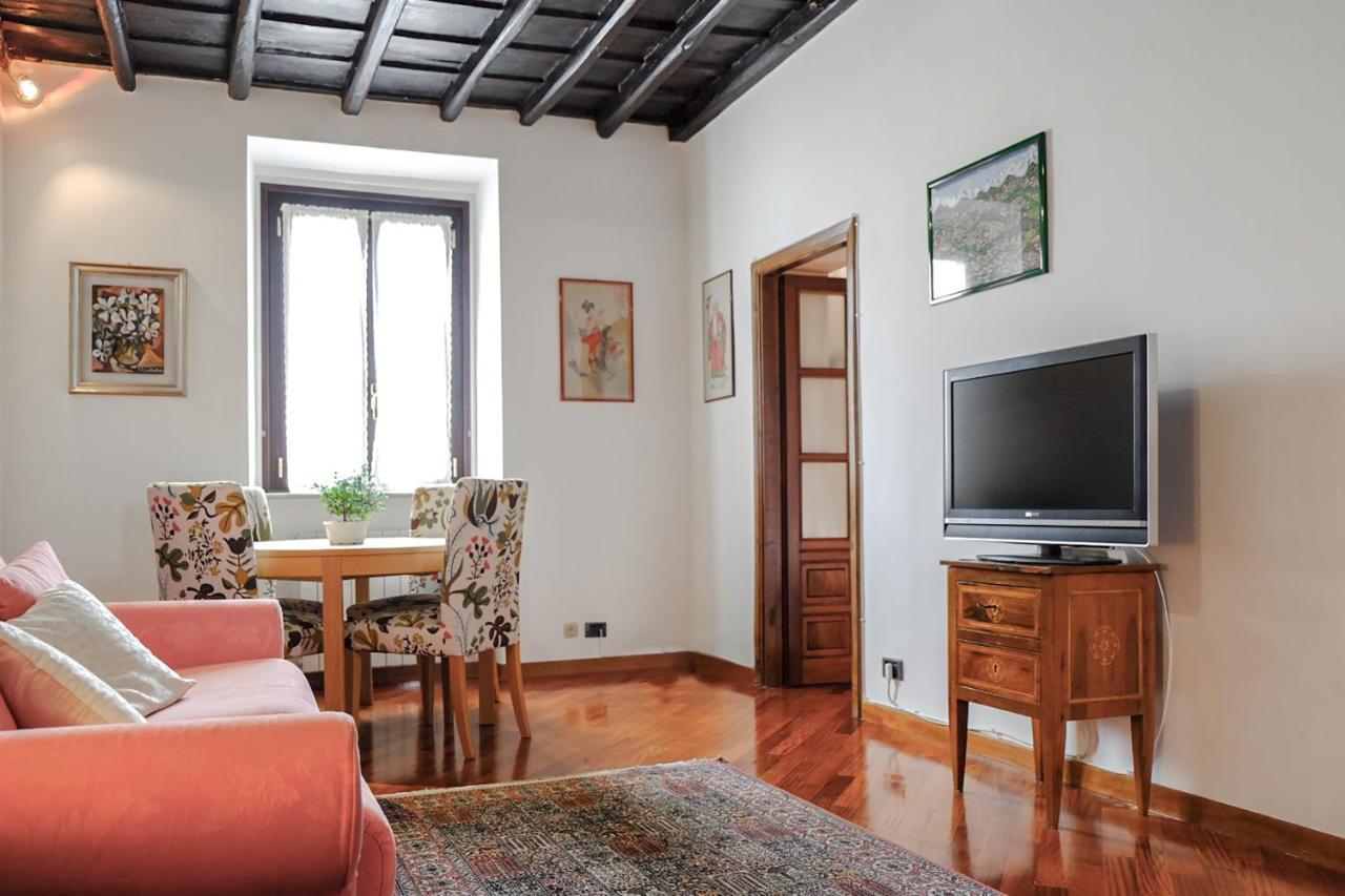 Hostme Colosseum Apartment Roma Ngoại thất bức ảnh