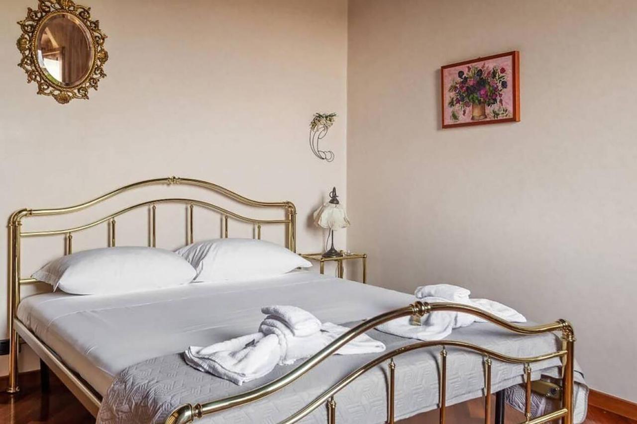 Hostme Colosseum Apartment Roma Ngoại thất bức ảnh