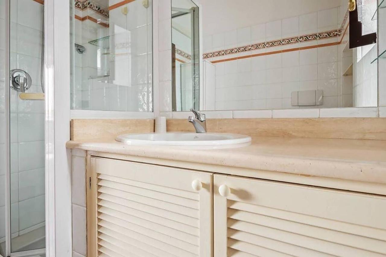 Hostme Colosseum Apartment Roma Ngoại thất bức ảnh